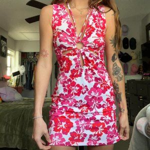 Hibiscus Print Cut Out Dress
